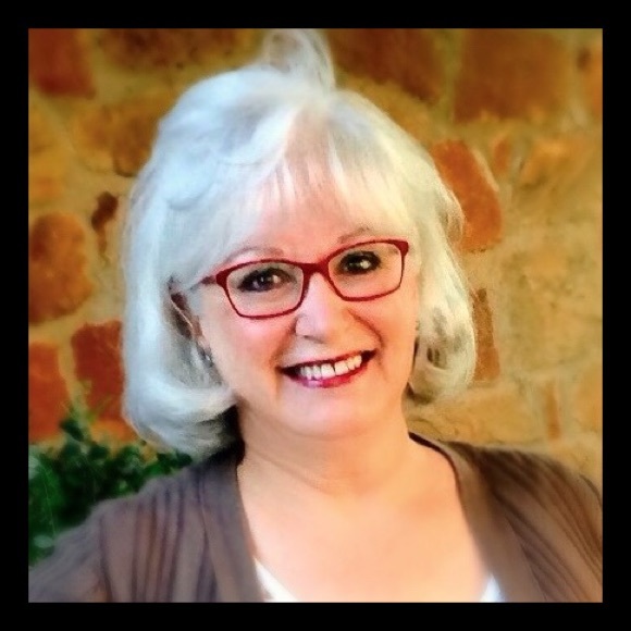 Meet your Posher, Martha - Picture 1 of 3